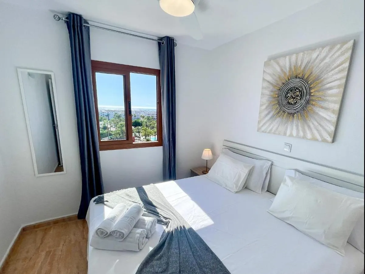 Blue Ocean Holiday Home Playa del Ingles  Playa del Ingles (Gran Canaria)