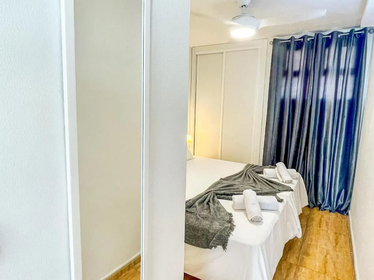 Blue Ocean Holiday Home Playa del Ingles  0*, Playa del Ingles (Gran Canaria)
